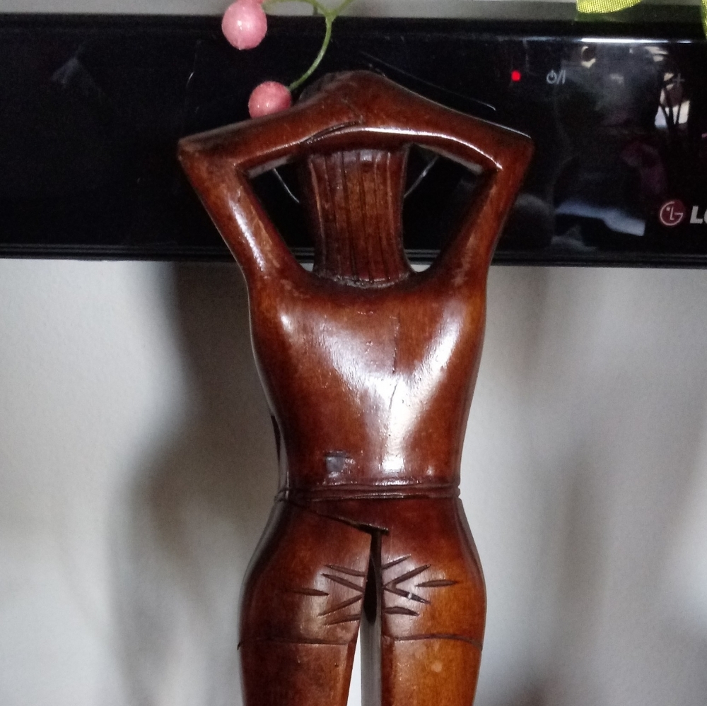 Wooden Lady Nude Nutcracker “Hand-Carved” - Picture 4 of 8